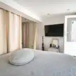 6865111_68358425.jpg