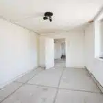 6913403_68792204.jpg
