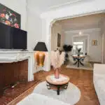 6913414_68792451.jpg